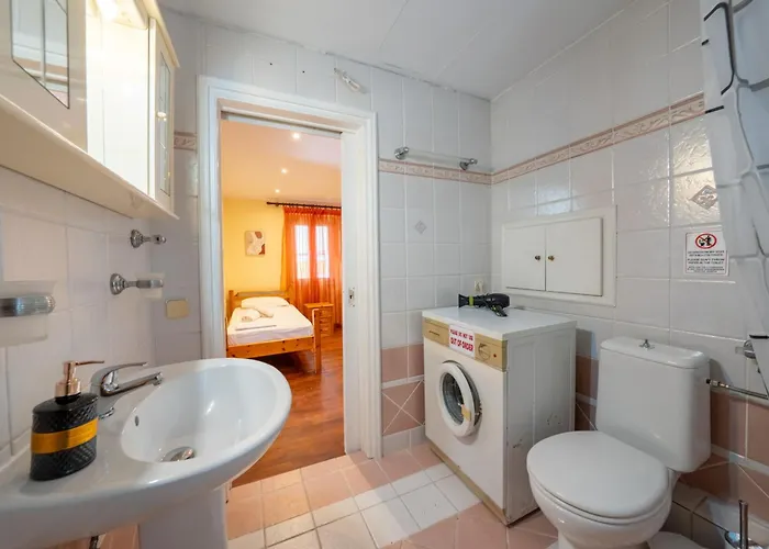 Dora\'S Happy Apartment