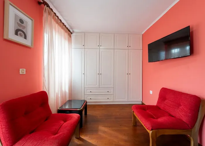 Dora\'S Happy Apartment
